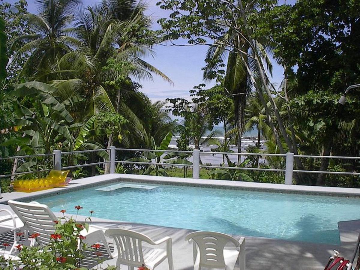 Coconut Grove Oceanfront Cottages 도미니칼 외부 사진